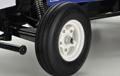 Front grooved tires