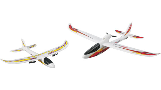 The Twin Explorer spans only 18.9,Ó but its potential for fun is virtually unlimited. The Twin Explorer spans only 18.9,Ó but its potential for fun is virtually unlimited.